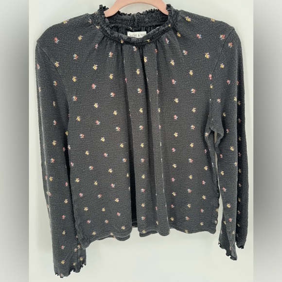 Texture & Thread by Madewell Ruffle Floral Long Bell Sleeve Blouse - Picture 2 of 12